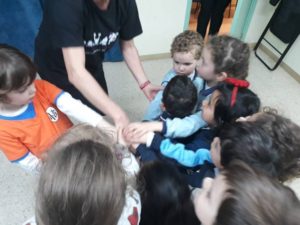 Clase Infantil de Expresión Corporal